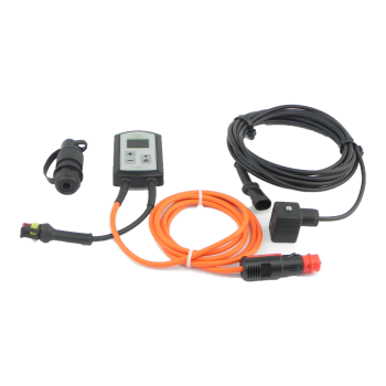 Zestaw: wyświetlacz, okablowanie, wtyczka samochodowa, wtyczka do traktora, wtyczka do cewki / Display, car plug, tractor plug, cables, DIN connector